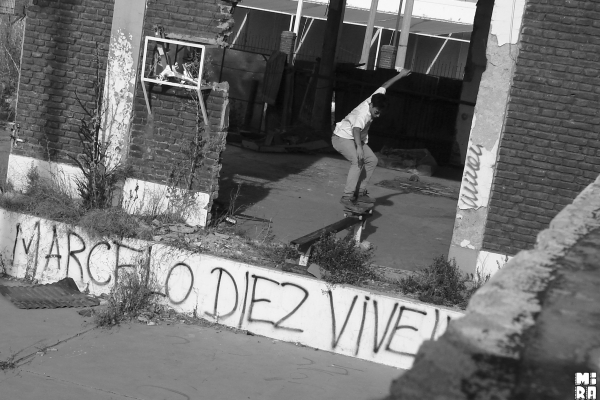 Nico Montalban, Fs 50-50. Foto: Mario Torres