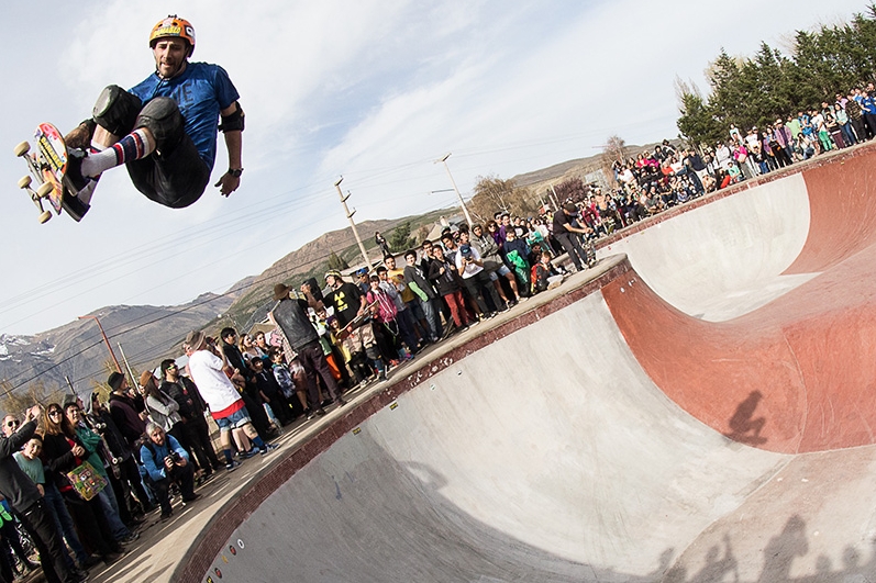 Inauguración de bowl en Esquel