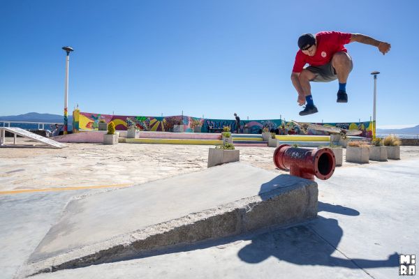 Facu Vial, ss bs heelflip. Foto: Manu Urbano