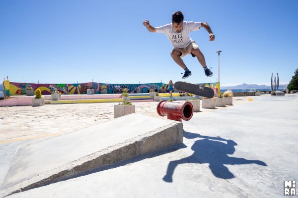 Artur Heredia, sw bs flip. Foto: Manu Urbano